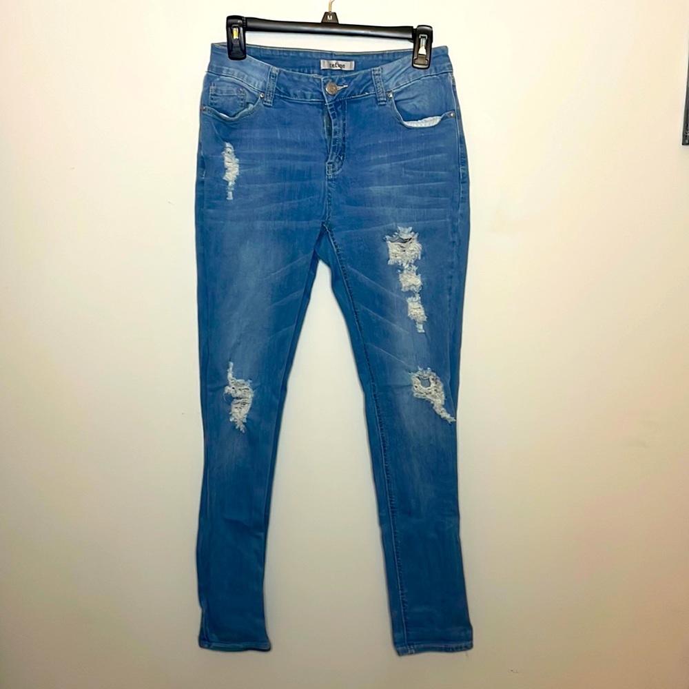 Women’s Ripped Blue Jeans